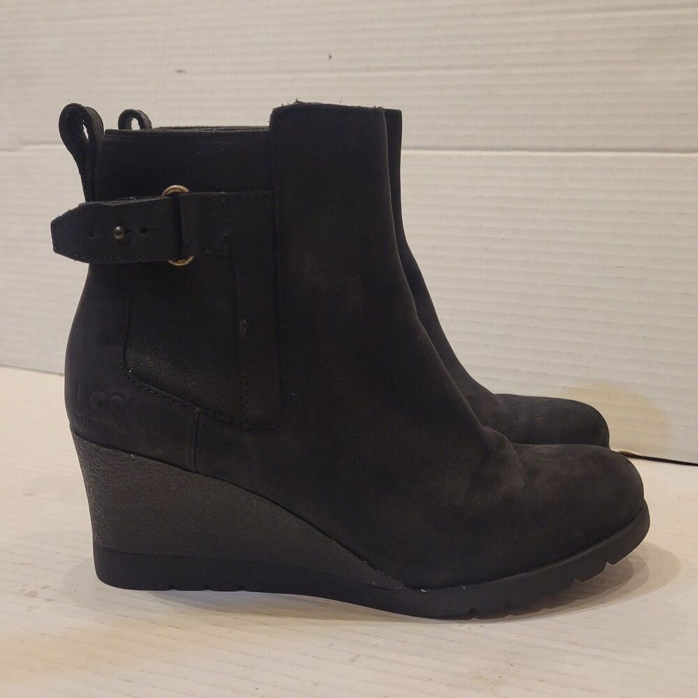 UGG Indra Black Leather Waterproof Wedge Ankle Boots Booties Womens 5 Buckle